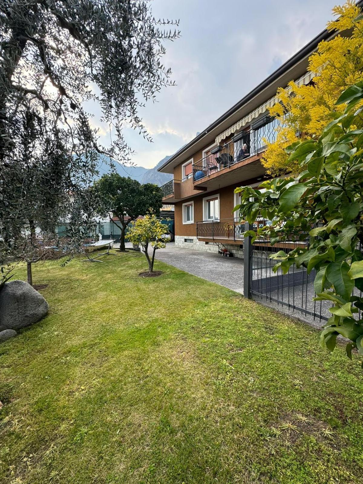 Oma Margareta Apartment 利莫内-苏尔加达 外观 照片