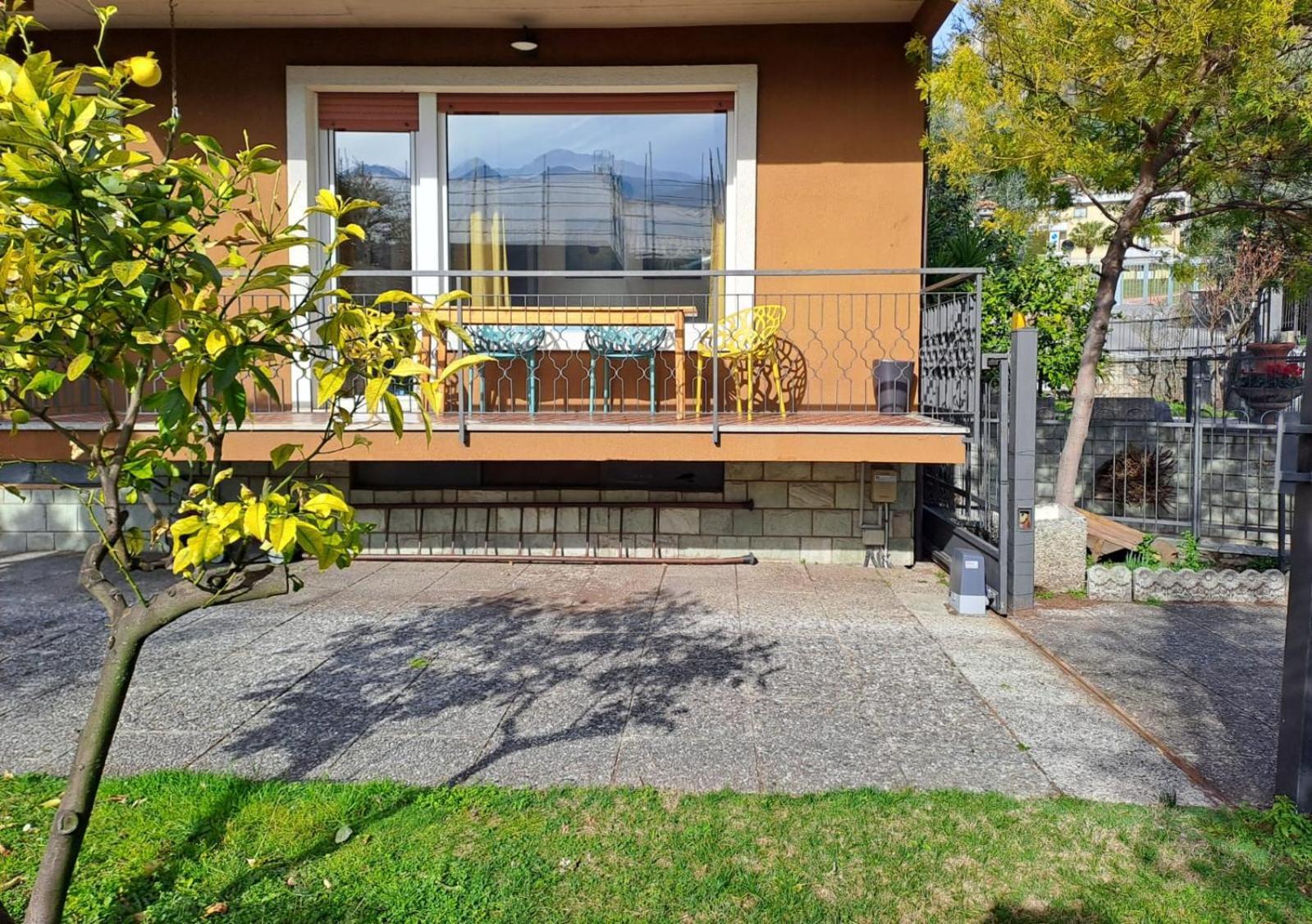 Oma Margareta Apartment 利莫内-苏尔加达 外观 照片
